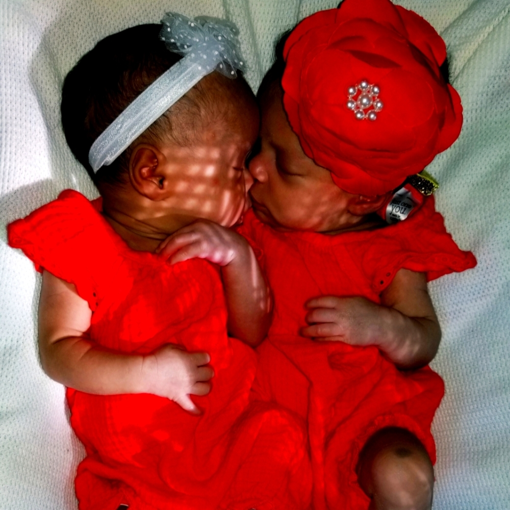 COPY - Twin outfits